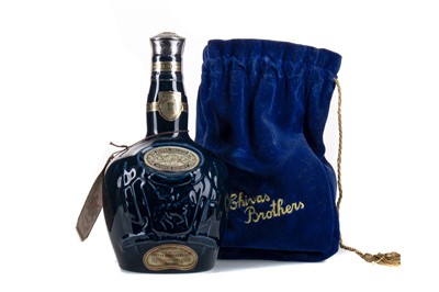 Lot 152 - CHIVAS ROYAL SALUTE 21 YEAR OLD SAPPHIRE DECANTER 75CL