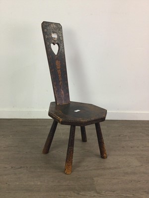 Lot 17 - A VICTORIAN SPINNING CHAIR