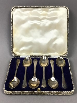 Lot 30 - A TWO SETS OF SIX SILVER TEA/COFFEE SPOONS, ALONG WITH PLATED ITEMS