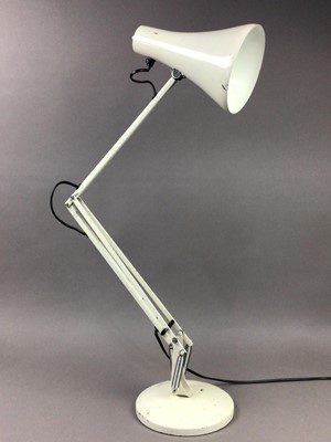 Lot 195 - AN ANGLEPOISE-TYPE DESK LAMP