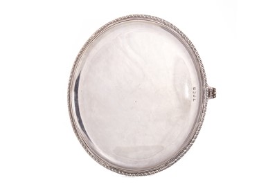 Lot 22 - EDWARDIAN SILVER SALVER