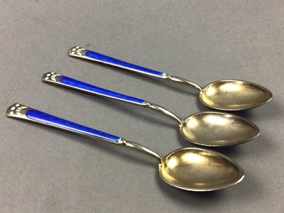 Lot 154 - A LOT OF SILVER AND OTHER CUTLERY