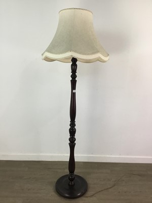 Lot 203 - A MAHOGANY FLOOR LAMP