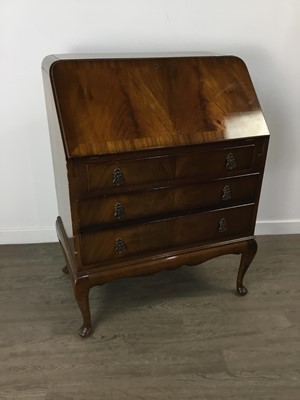 Lot 260 - A MAHOGANY WRITING BUREAU