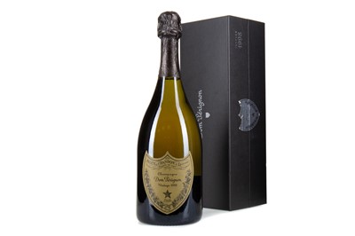 Lot 376 - MOET & CHANDON DOM PERIGNON 1998 VINTAGE CHAMPAGNE