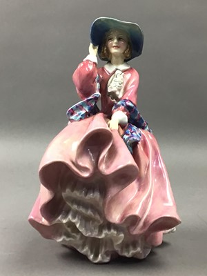 Lot 399 - A ROYAL DOULTON FIGURE OF 'TOP 'O' THE HILL' AND OTHER CERAMICS