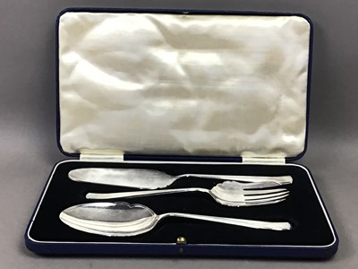 Lot 404 - A LOT OF CASED CUTLERY