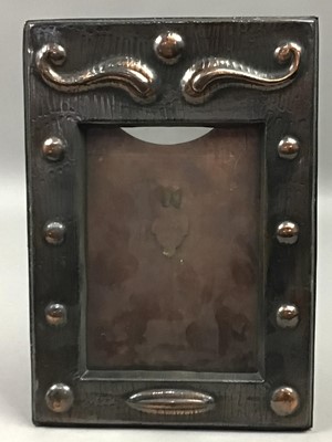 Lot 381 - A COPPER ARTS & CRAFTS PICTURE FRAME, A MIRROR AND OTHER METAL WARE