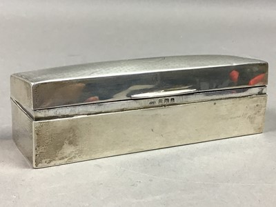 Lot 463 - A SILVER RECTANGULAR CASKET, ALSO A LORGNETTE AND VARIOUS BROOCHES