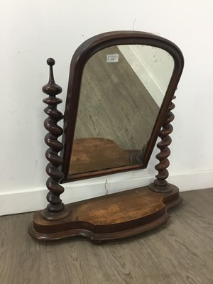 Lot 578 - A MAHOGANY MIRROR