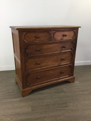 Lot 550 - AN OAK CHEST OF DRAWERS AND A BEDSIDE CHEST