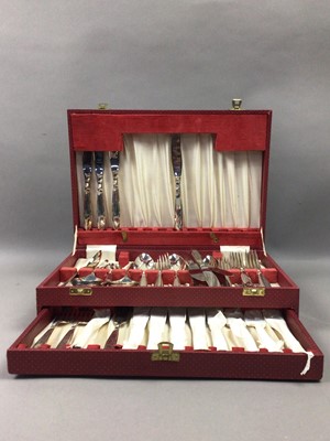 Lot 590 - A CANTEEN OF SILVER PLATED CUTLERY AND OTHER CUTLERY