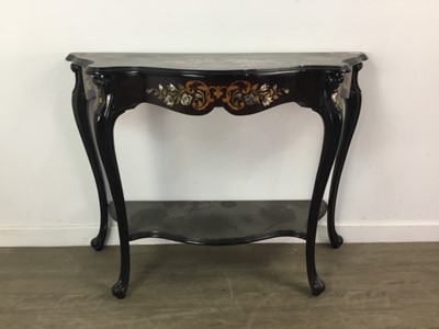 Lot 603 - A MODERN ITALIAN CONSOLE TABLE, OCCASIONAL TABLE AND MIRROR