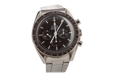 Lot 830 - A GENTLEMAN'S OMEGA SPEEDMASTER PROFESSIONAL STAINLESS STEEL WRIST WATCH