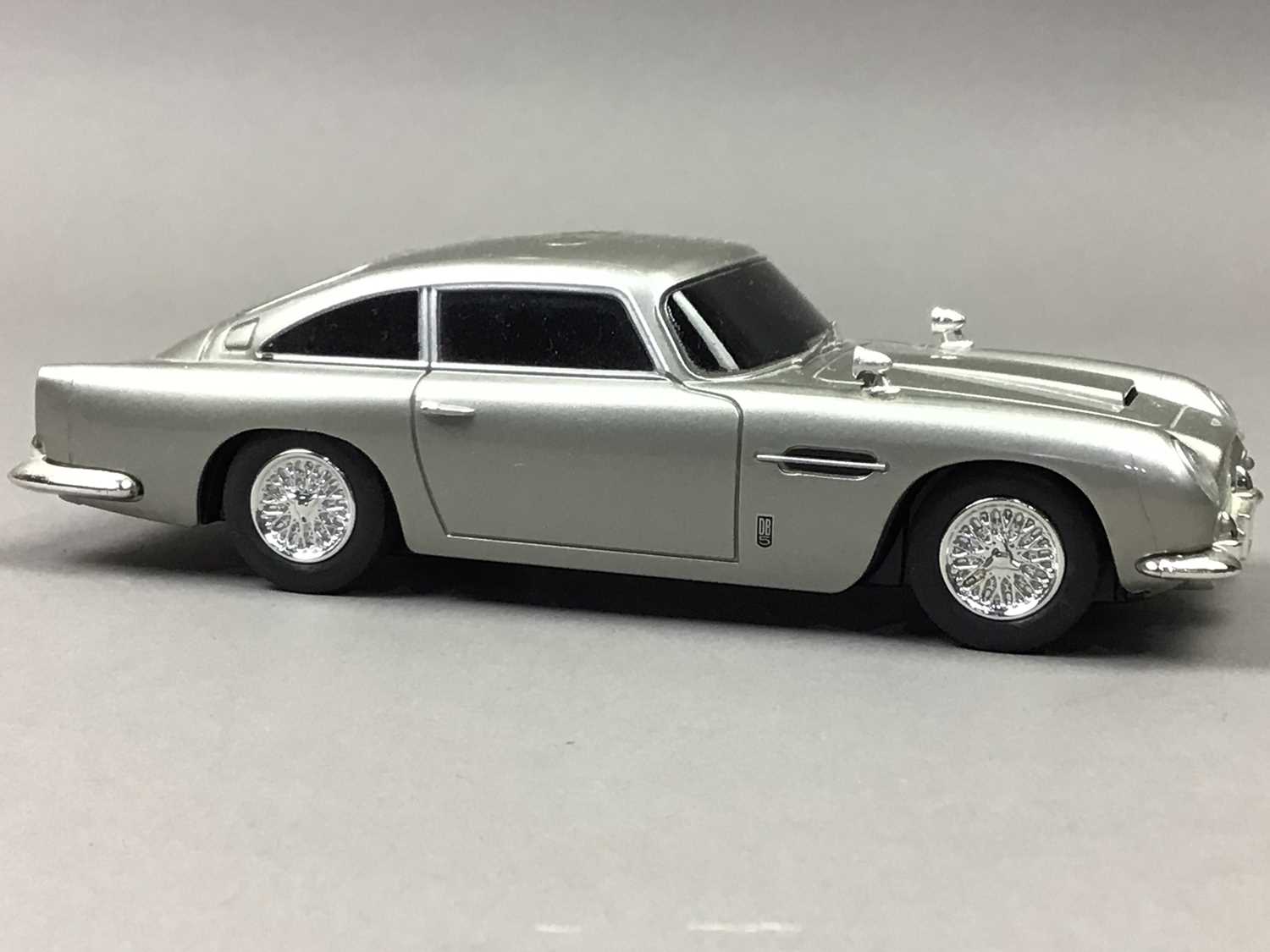 Lot 927 - BOND IN MOTION BY EAGLEMOSS