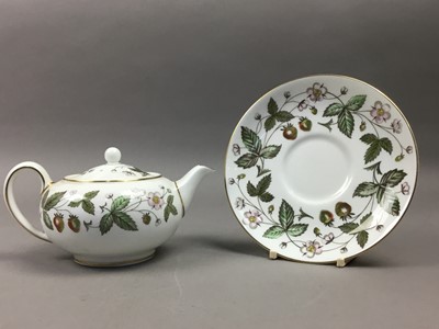 Lot 673 - A WEDGWOOD STRAWBERRY HILL PATTERN BREAKFAST SERVICE