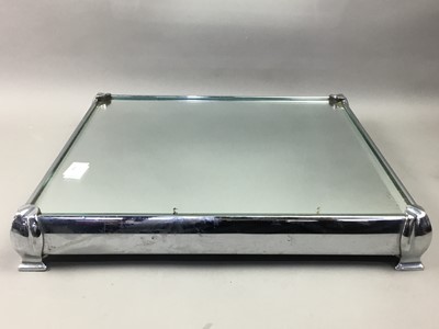 Lot 643 - A SQUARE CHROME CAKE STAND AND OTHER OBJECTS