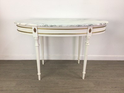 Lot 762 - A FRENCH STYLE MARBLE TOPPED TABLE