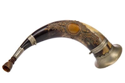 Lot 63 - A 19TH CENTURY HUNTING HORN
