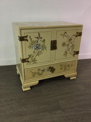 Lot 115A - A 20TH CENTURY CHINESE CREAM LACQUERED CABINET