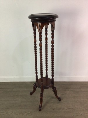 Lot 175A - A REPRODUCTION CIRCULAR PLANT PEDESTAL