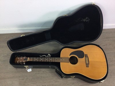 Lot 405A - AN EPIPHONE ACOUSTIC GUITAR