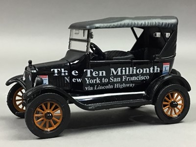 Lot 995 - A LOT OF DIE-CAST SCALE MODELS