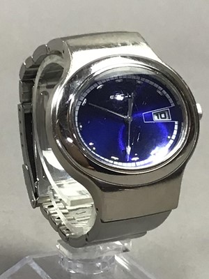 Lot 34 - A COLLECTION OF FASHION WATCHES