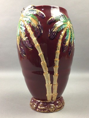 Lot 95 - A BESWICK VASE AND OTHER CERAMICS