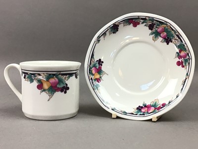 Lot 71 - A ROYAL DOULTON PART DINNER SERVICE AND OTHER TEA AND DINNER WARE