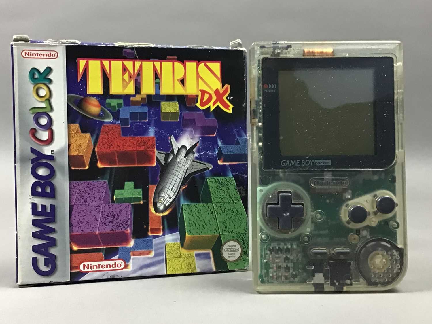 Lot 1013 - A NINTENDO ORIGINAL GAME BOY, POCKET
