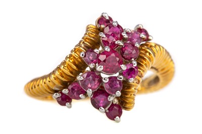 Lot 553 - A RUBY DRESS RING