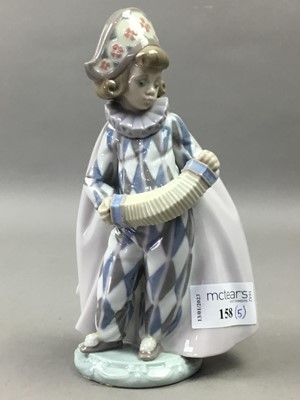 Lot 158 - TWO LLADRO MUSICAL FIGURES AND THREE OTHER FIGURES