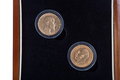 Lot 17 - THE LAST HALF SOVEREIGN OF KING EDWARD VII AND THE FIRST OF KING GEORGE V COIN SET