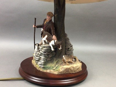 Lot 219 - A BORDER FINE ARTS TABLE LAMP