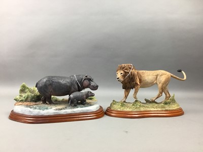 Lot 226 - A BORDER FINE ARTS MODEL OF A LEOPARD AND OTHER CERAMICS