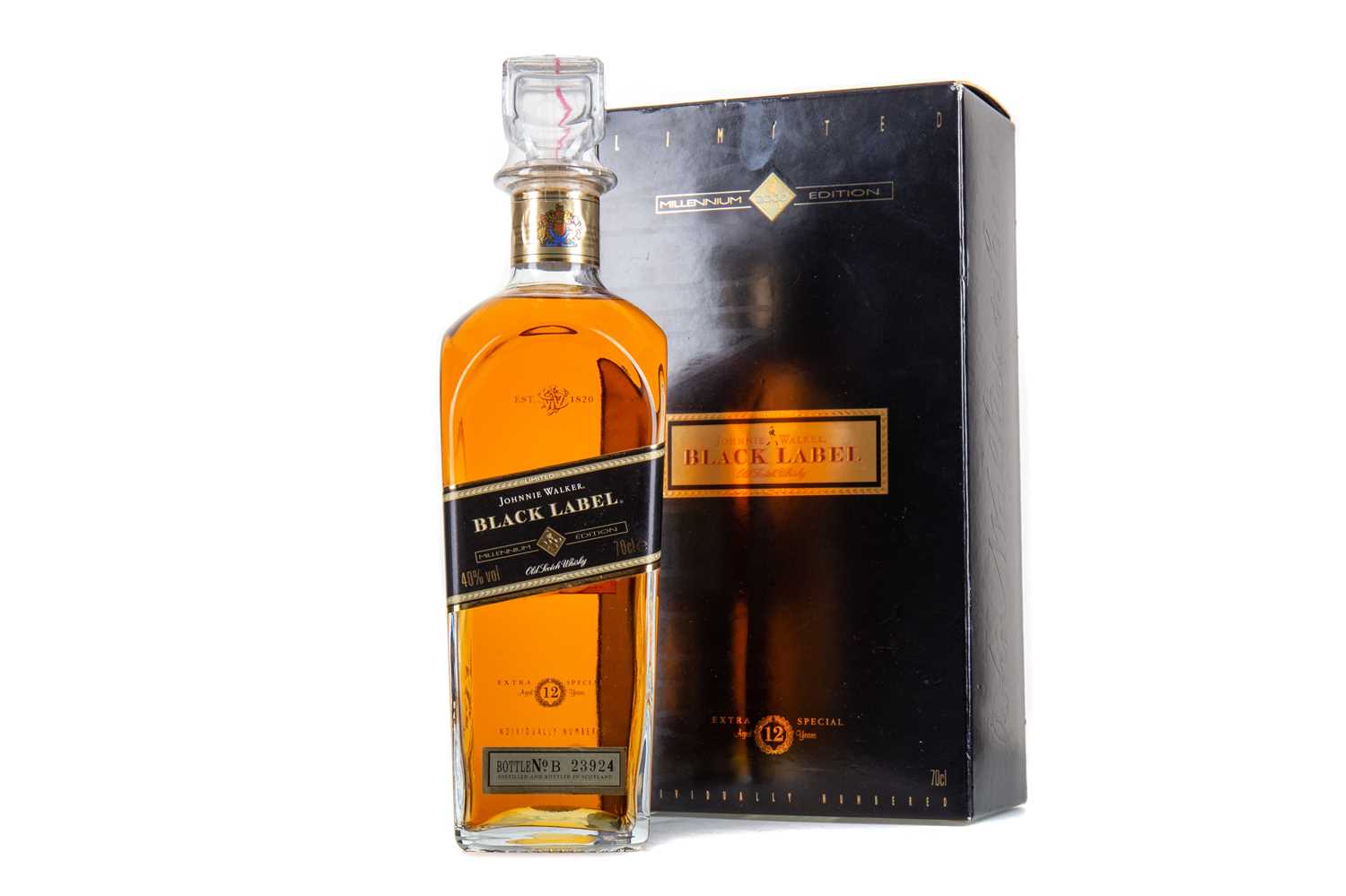 Lot 8 - JOHNNIE WALKER 12 YEAR OLD BLACK LABEL MILLENNIUM EDITION