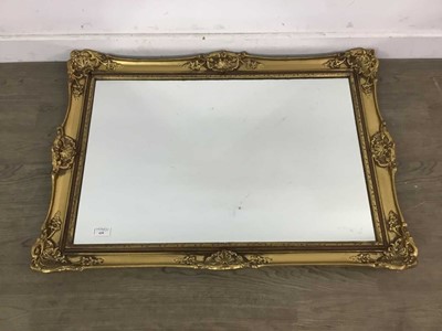 Lot 439 - AN OBLONG WALL MIRROR