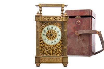 Lot 673 - A 19TH CENTURY CARRIAGE CLOCK