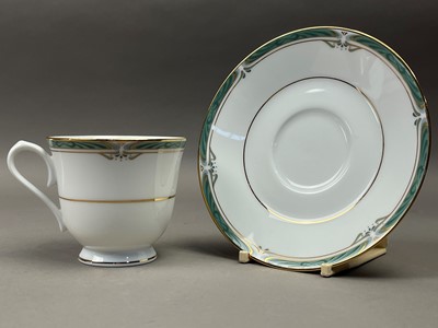 Lot 360A - A NORITAKE PART DINNER SERVICE
