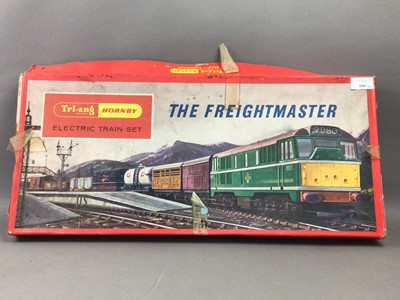 Lot 646 - A HORNBY TRI-ANG OO GAUGE 'THE FREIGHTMASTER' TRAIN SET