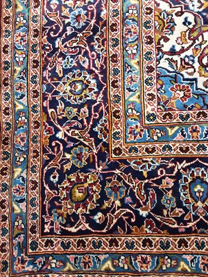 Lot 1134 - PERSIAN KASHAN RUG