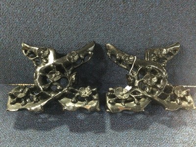 Lot 1050 - PAIR OF CHINESE CARVED MOTHER OF PEARL SHELLS