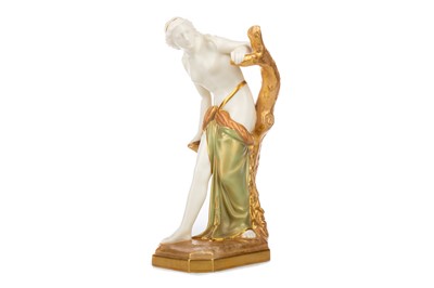 Lot 877 - THE BATHER SURPRISED, A ROYAL WORCESTER FIGURE AFTER SIR TERENCE BROCK