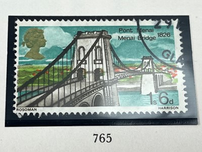 Lot 25 - A GROUP OF VARIOUS STAMPS AND CIGARETTE CARDS