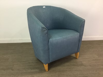 Lot 75 - A PAIR OF UPHOLSTERED TUB CHAIRS
