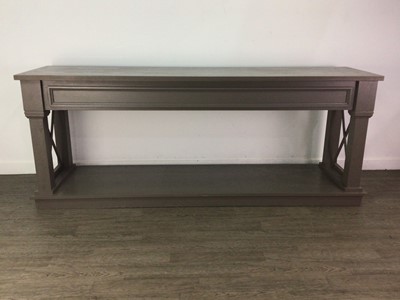 Lot 89 - A LARGE MODERN TWO TIER HALL TABLE