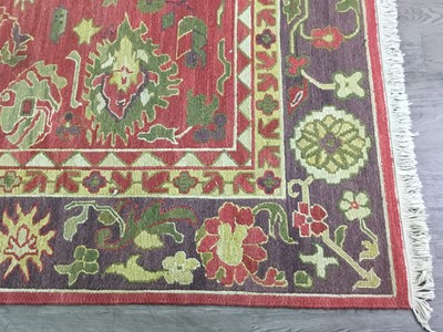 Lot 90 - A MODERN WOOL RUG