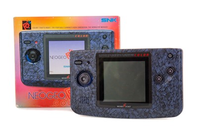 Lot 1019A - AN SNK NEO GEO POCKET COLOUR CONSOLE