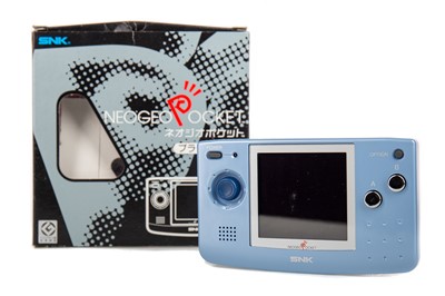 Lot 1023A - AN SNK NEO GEO POCKET CONSOLE